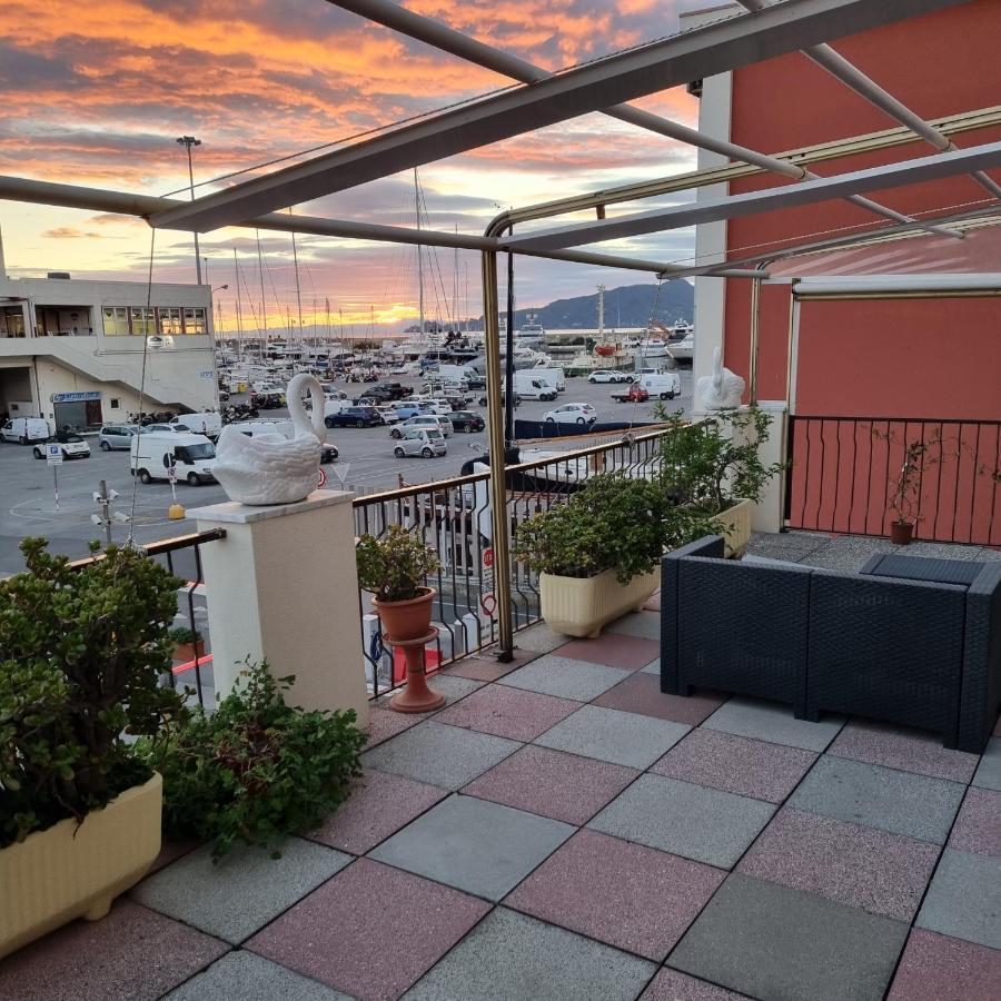 Albergo Stella Di Mare Lavagna Dış mekan fotoğraf