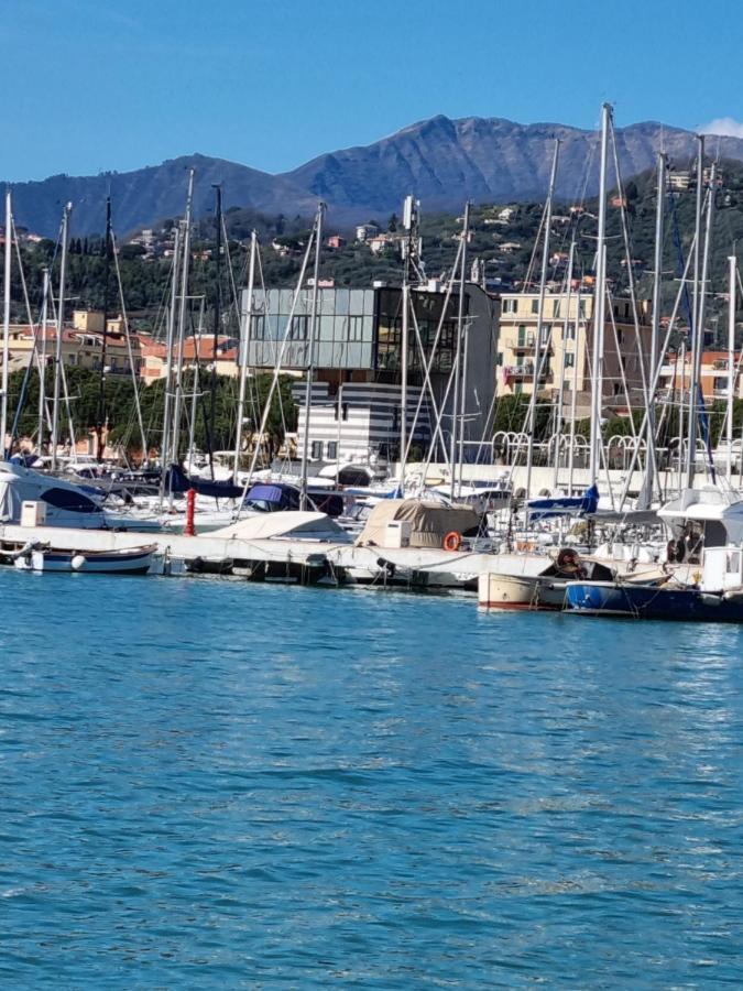 Albergo Stella Di Mare Lavagna Dış mekan fotoğraf