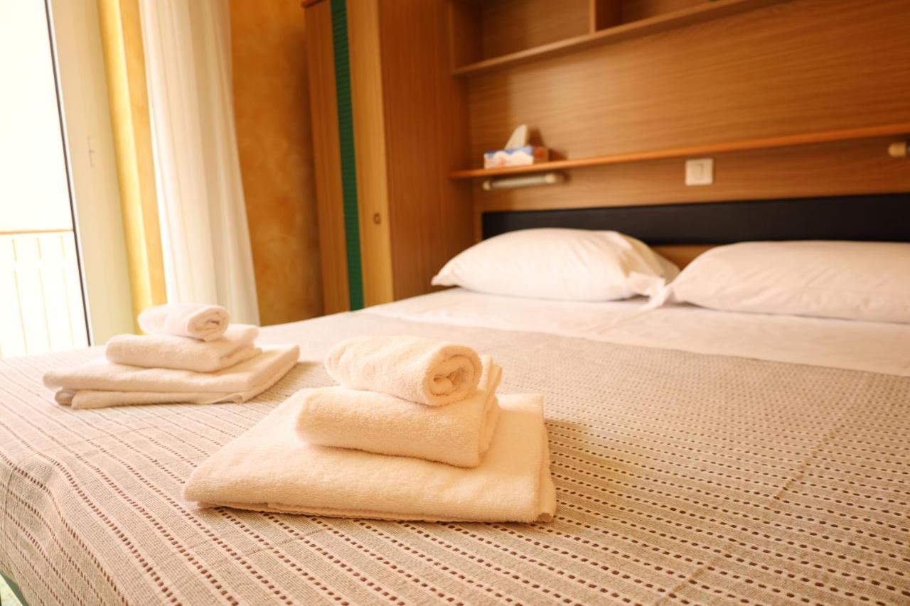 Albergo Stella Di Mare Lavagna Dış mekan fotoğraf
