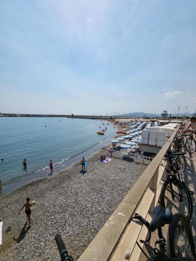 Albergo Stella Di Mare Lavagna Dış mekan fotoğraf